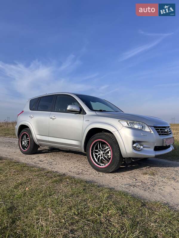 Позашляховик / Кросовер Toyota RAV4 2012 в Рівному фото 5 Позашляховик / Кросовер Toyota RAV4 2012 в Рівному