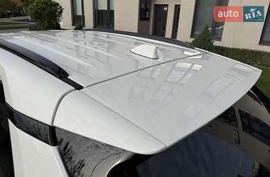 Внедорожник / Кроссовер Toyota RAV4 2023 в 