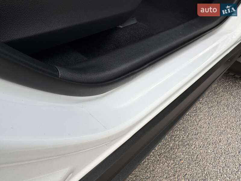Внедорожник / Кроссовер Toyota RAV4 2023 в Киеве фото 56 Внедорожник / Кроссовер Toyota RAV4 2023 в Киеве