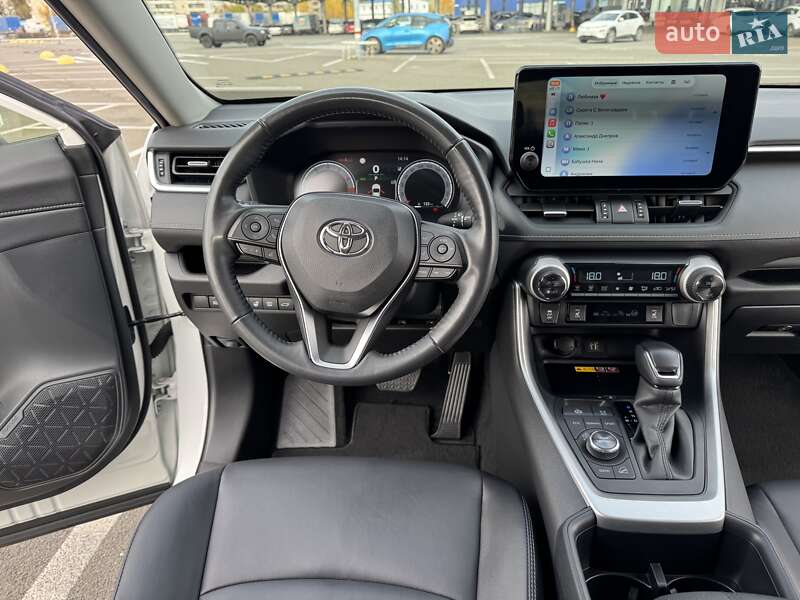 Внедорожник / Кроссовер Toyota RAV4 2023 в Киеве фото 28 Внедорожник / Кроссовер Toyota RAV4 2023 в Киеве