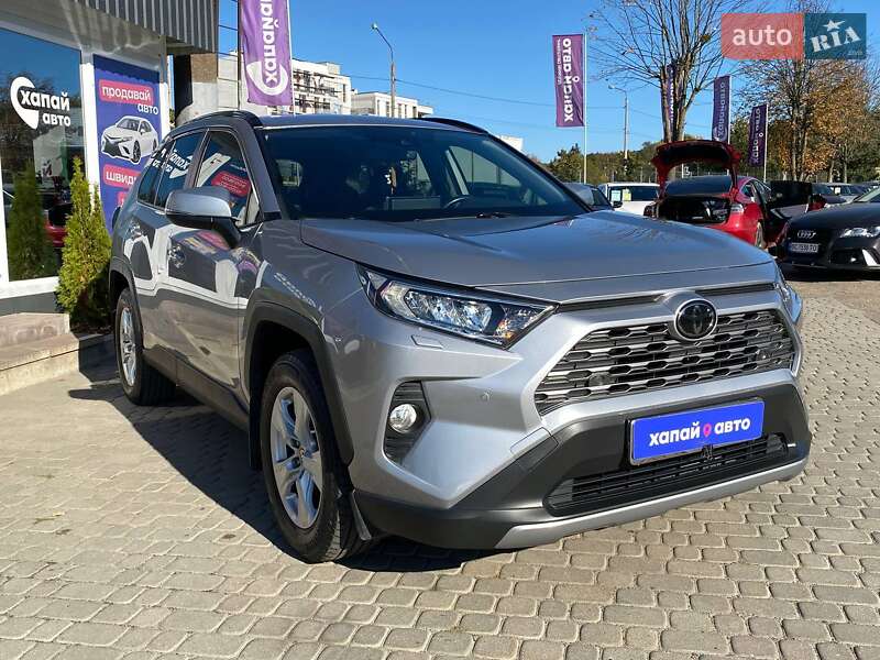 Внедорожник / Кроссовер Toyota RAV4 2020 в Львове фото 3 Внедорожник / Кроссовер Toyota RAV4 2020 в Львове