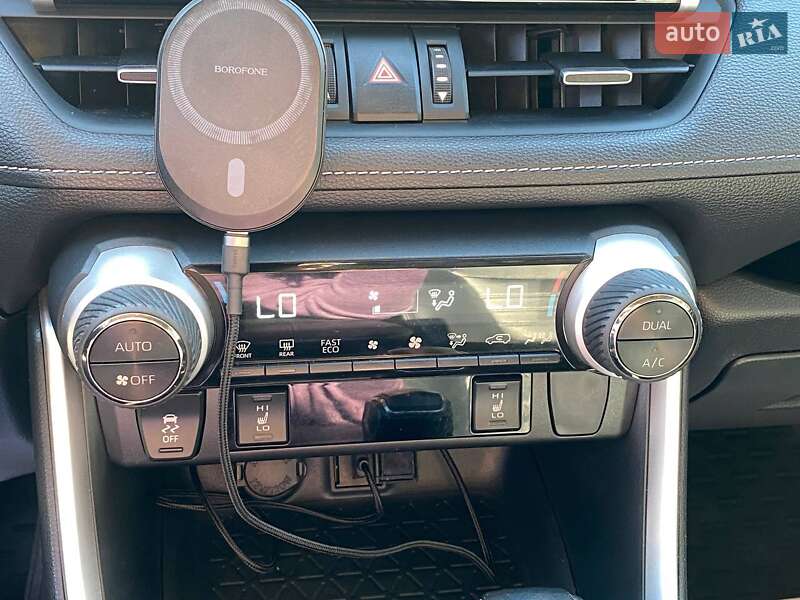 Внедорожник / Кроссовер Toyota RAV4 2020 в Львове фото 20 Внедорожник / Кроссовер Toyota RAV4 2020 в Львове