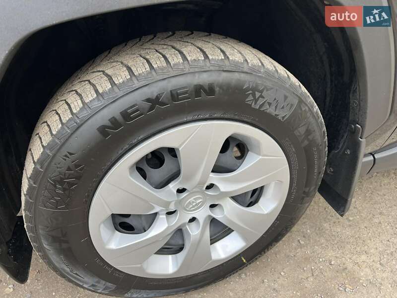 Внедорожник / Кроссовер Toyota RAV4 2019 в Тернополе фото 19 Внедорожник / Кроссовер Toyota RAV4 2019 в Тернополе
