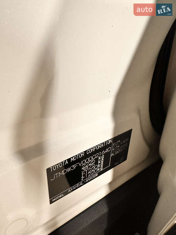 Позашляховик / Кросовер Toyota RAV4 2019 в Києві