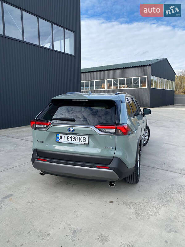 Внедорожник / Кроссовер Toyota RAV4 2018 в Броварах