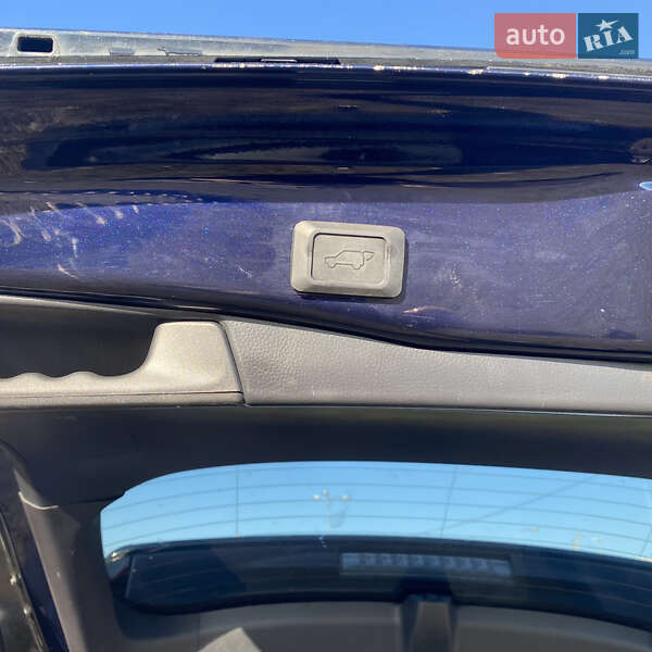 Внедорожник / Кроссовер Toyota RAV4 2020 в Львове фото 10 Внедорожник / Кроссовер Toyota RAV4 2020 в Львове