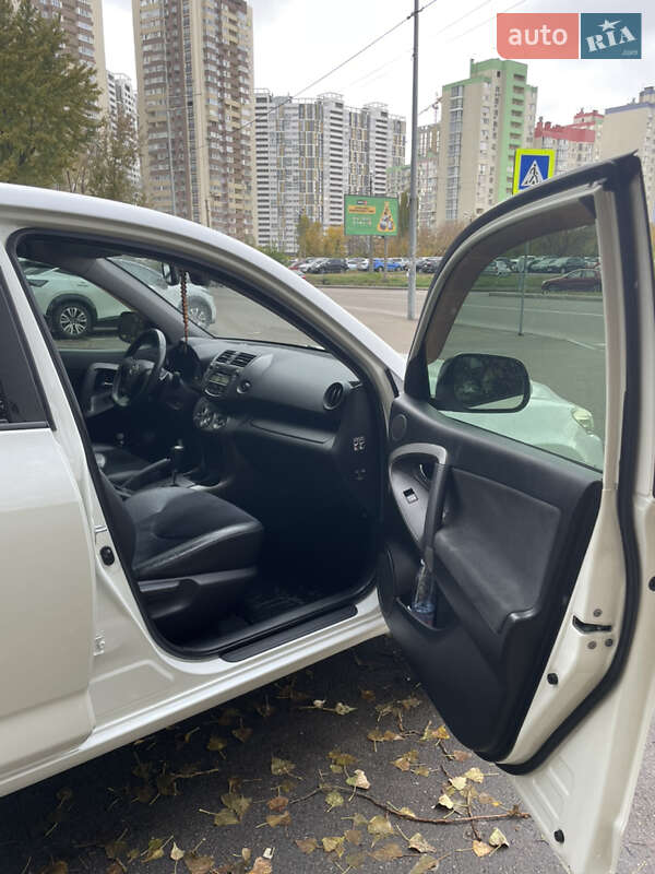 Внедорожник / Кроссовер Toyota RAV4 2011 в Киеве фото 20 Внедорожник / Кроссовер Toyota RAV4 2011 в Киеве