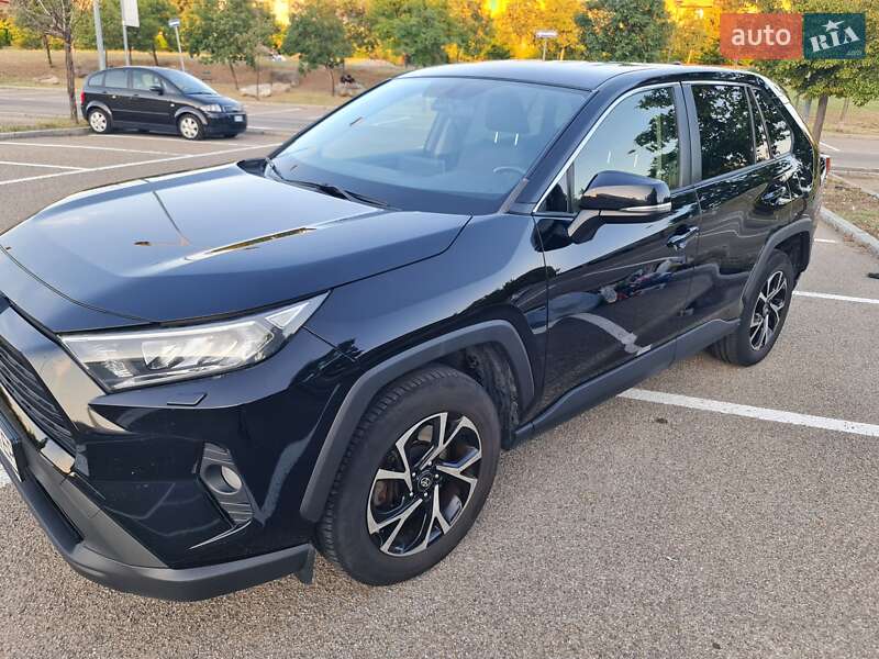 Внедорожник / Кроссовер Toyota RAV4 2019 в Львове фото 23 Внедорожник / Кроссовер Toyota RAV4 2019 в Львове