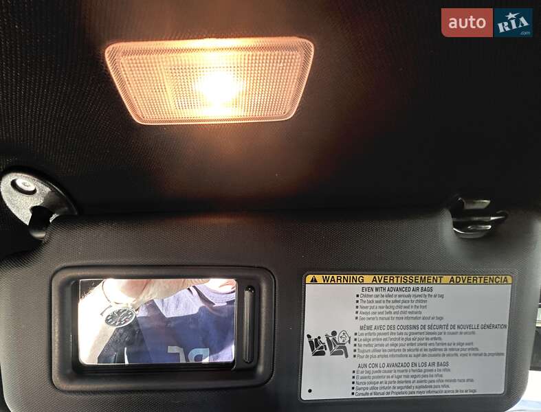 Позашляховик / Кросовер Toyota RAV4 2017 в Харкові