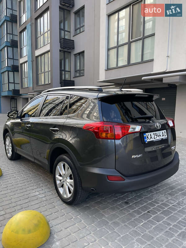 Внедорожник / Кроссовер Toyota RAV4 2014 в Днепре фото 9 Внедорожник / Кроссовер Toyota RAV4 2014 в Днепре