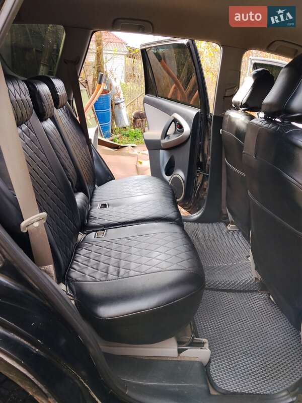 Позашляховик / Кросовер Toyota RAV4 2006 в Чернігові фото 11 Позашляховик / Кросовер Toyota RAV4 2006 в Чернігові