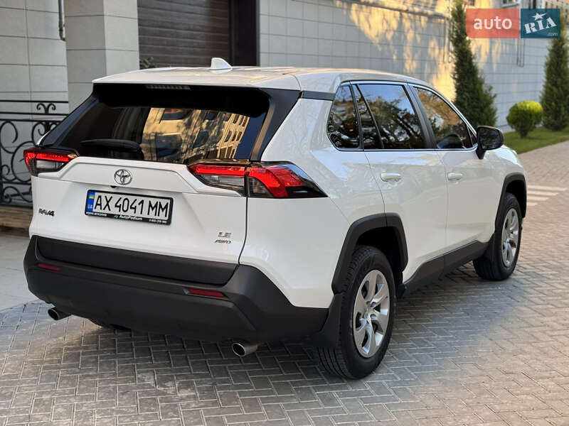 Внедорожник / Кроссовер Toyota RAV4 2022 в Одессе фото 12 Внедорожник / Кроссовер Toyota RAV4 2022 в Одессе
