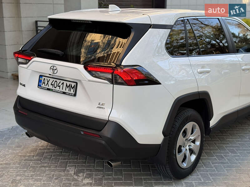 Внедорожник / Кроссовер Toyota RAV4 2022 в Одессе фото 15 Внедорожник / Кроссовер Toyota RAV4 2022 в Одессе