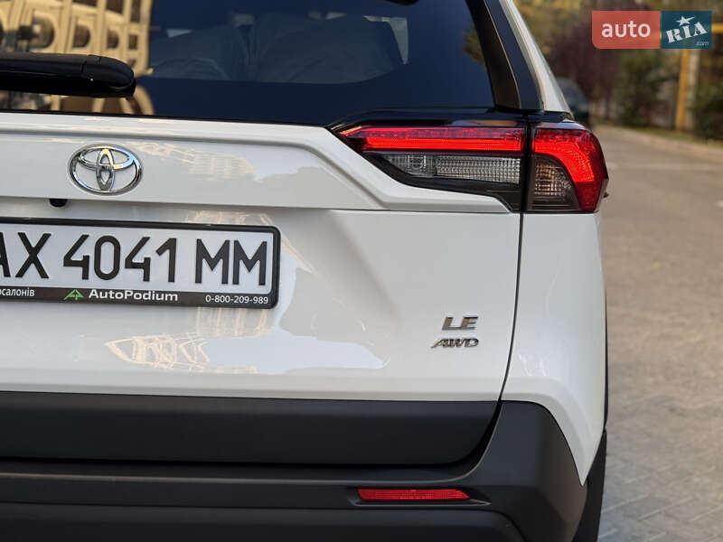 Внедорожник / Кроссовер Toyota RAV4 2022 в Одессе фото 17 Внедорожник / Кроссовер Toyota RAV4 2022 в Одессе