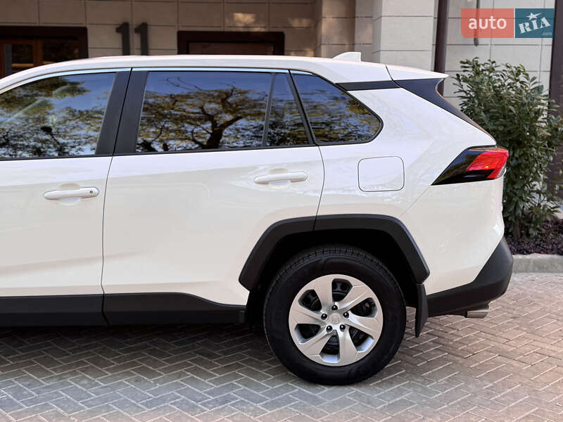 Внедорожник / Кроссовер Toyota RAV4 2022 в Одессе фото 24 Внедорожник / Кроссовер Toyota RAV4 2022 в Одессе