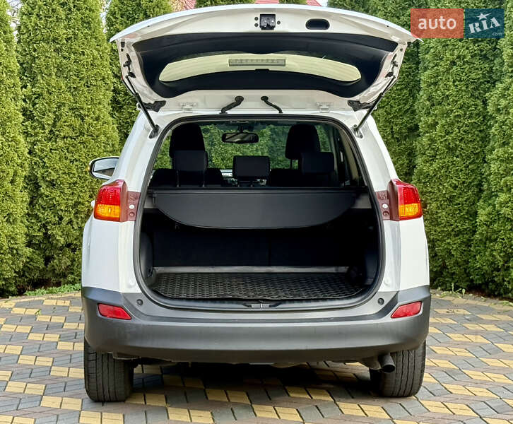 Внедорожник / Кроссовер Toyota RAV4 2014 в Самборе фото 11 Внедорожник / Кроссовер Toyota RAV4 2014 в Самборе