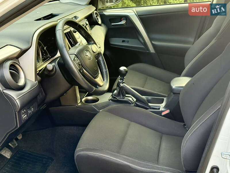 Внедорожник / Кроссовер Toyota RAV4 2014 в Самборе фото 18 Внедорожник / Кроссовер Toyota RAV4 2014 в Самборе
