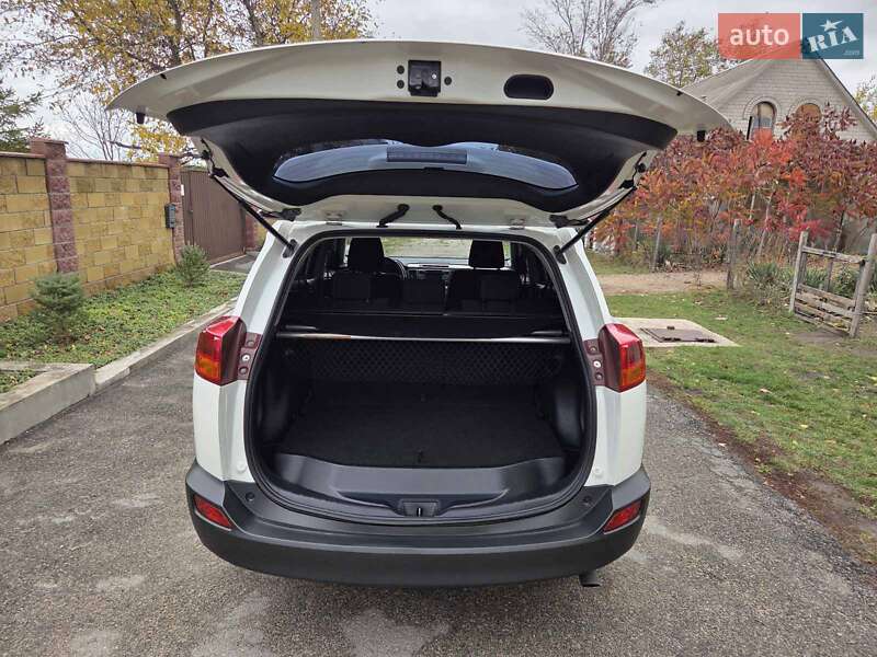 Внедорожник / Кроссовер Toyota RAV4 2013 в Каменском фото 38 Внедорожник / Кроссовер Toyota RAV4 2013 в Каменском