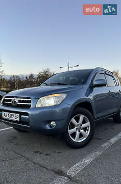 Внедорожник / Кроссовер Toyota RAV4 2008 в Киеве