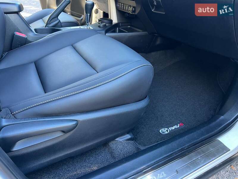 Внедорожник / Кроссовер Toyota RAV4 2014 в Одессе фото 22 Внедорожник / Кроссовер Toyota RAV4 2014 в Одессе