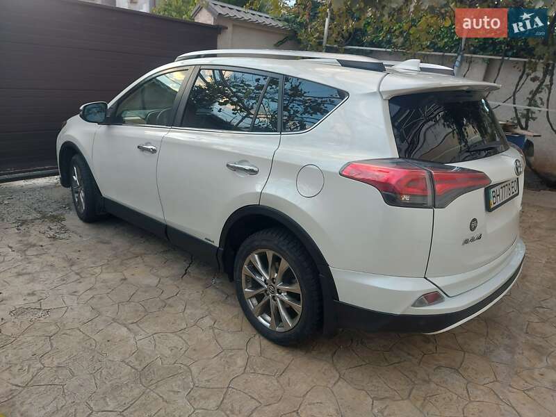 Внедорожник / Кроссовер Toyota RAV4 2016 в Одессе фото 8 Внедорожник / Кроссовер Toyota RAV4 2016 в Одессе