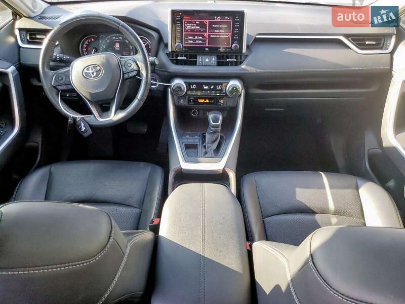 Позашляховик / Кросовер Toyota RAV4 2019 в Харкові фото 8 Позашляховик / Кросовер Toyota RAV4 2019 в Харкові