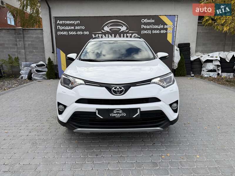 Внедорожник / Кроссовер Toyota RAV4 2017 в Виннице фото 3 Внедорожник / Кроссовер Toyota RAV4 2017 в Виннице
