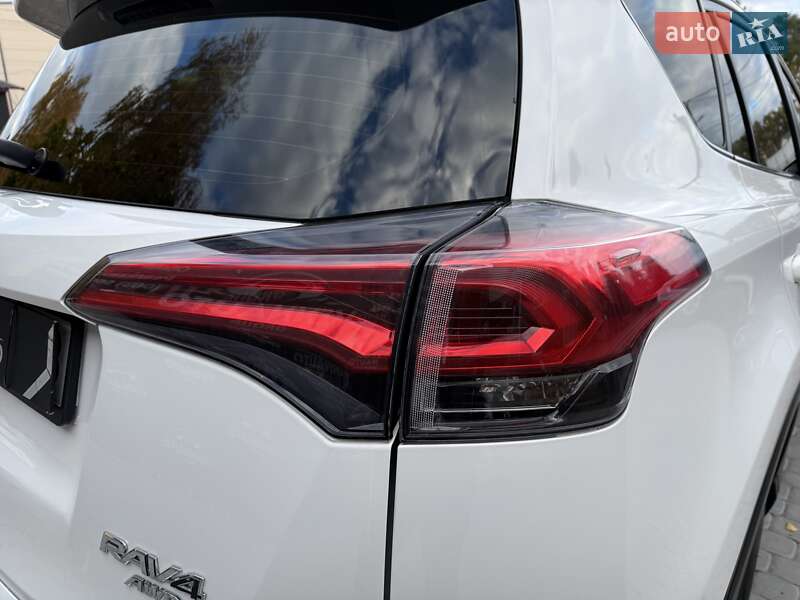 Внедорожник / Кроссовер Toyota RAV4 2017 в Виннице фото 36 Внедорожник / Кроссовер Toyota RAV4 2017 в Виннице
