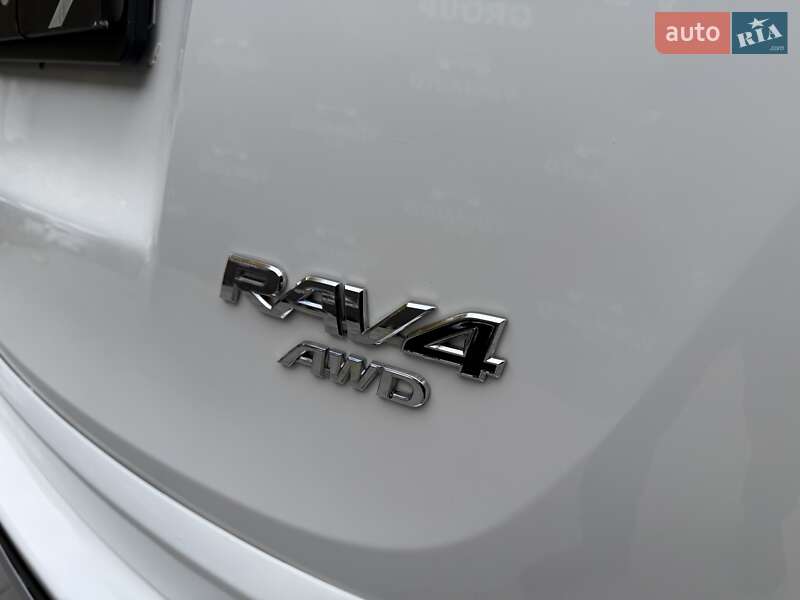 Внедорожник / Кроссовер Toyota RAV4 2017 в Виннице фото 37 Внедорожник / Кроссовер Toyota RAV4 2017 в Виннице