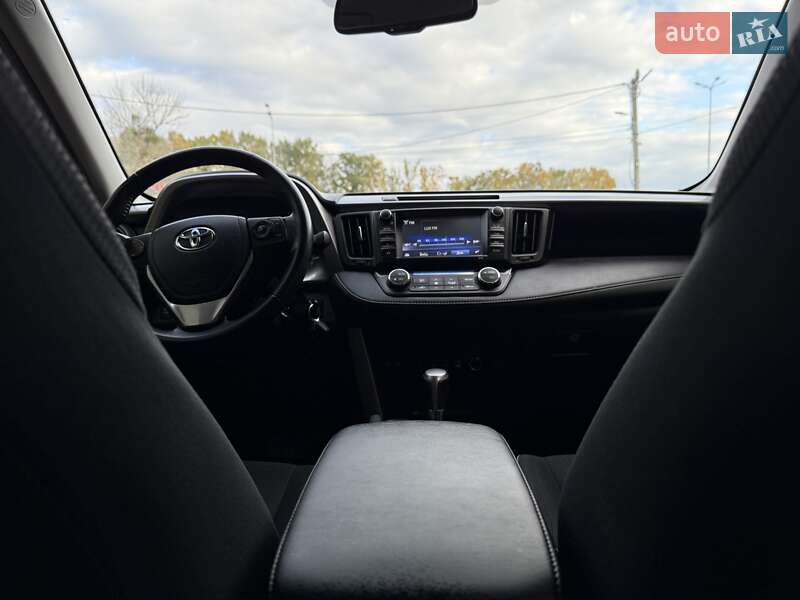 Внедорожник / Кроссовер Toyota RAV4 2017 в Виннице фото 65 Внедорожник / Кроссовер Toyota RAV4 2017 в Виннице