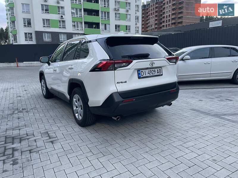 Внедорожник / Кроссовер Toyota RAV4 2020 в Ирпене фото 7 Внедорожник / Кроссовер Toyota RAV4 2020 в Ирпене