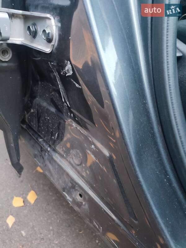 Внедорожник / Кроссовер Toyota RAV4 2020 в Ровно фото 16 Внедорожник / Кроссовер Toyota RAV4 2020 в Ровно