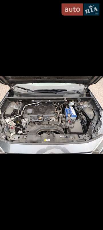 Внедорожник / Кроссовер Toyota RAV4 2020 в Ровно фото 27 Внедорожник / Кроссовер Toyota RAV4 2020 в Ровно