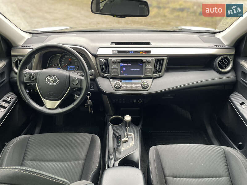 Внедорожник / Кроссовер Toyota RAV4 2012 в Львове