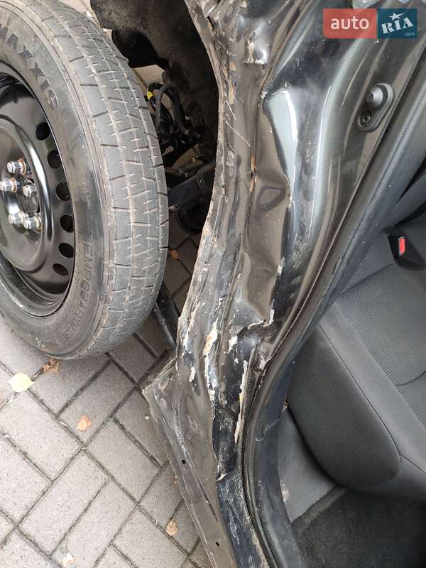 Внедорожник / Кроссовер Toyota RAV4 2020 в Ровно фото 42 Внедорожник / Кроссовер Toyota RAV4 2020 в Ровно