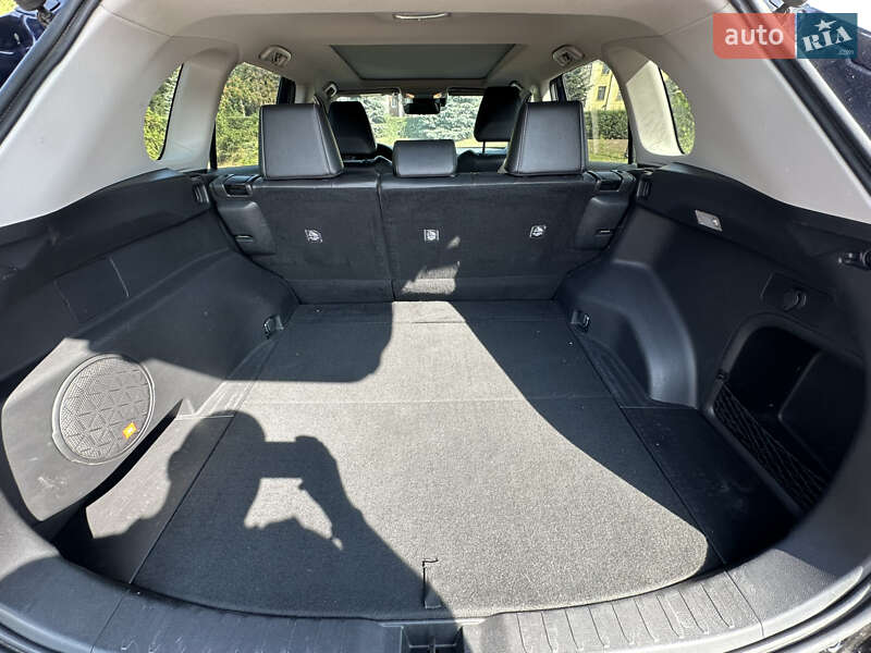 Внедорожник / Кроссовер Toyota RAV4 2021 в Днепре фото 56 Внедорожник / Кроссовер Toyota RAV4 2021 в Днепре