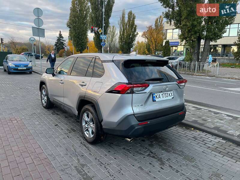 Внедорожник / Кроссовер Toyota RAV4 2023 в Киеве фото 6 Внедорожник / Кроссовер Toyota RAV4 2023 в Киеве