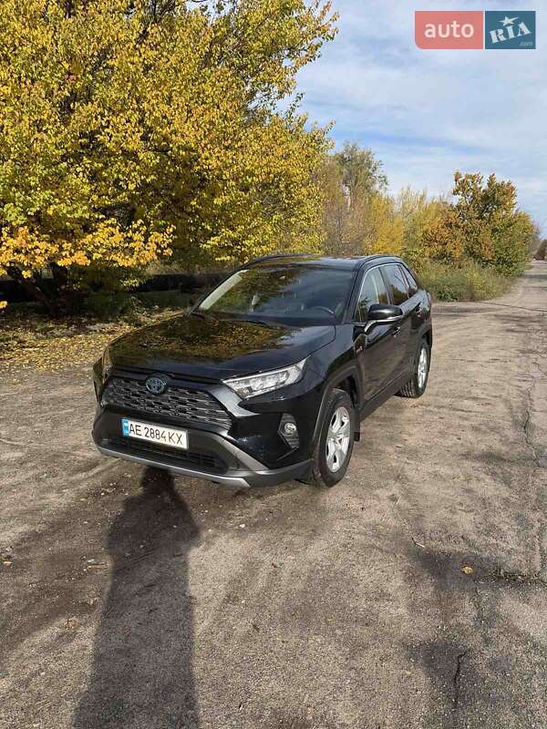 Позашляховик / Кросовер Toyota RAV4 2019 в Жовтих Водах фото 10 Позашляховик / Кросовер Toyota RAV4 2019 в Жовтих Водах