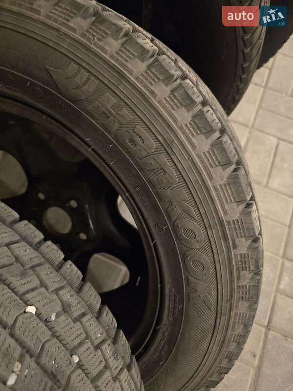 Внедорожник / Кроссовер Toyota RAV4 2017 в Костополе фото 9 Внедорожник / Кроссовер Toyota RAV4 2017 в Костополе