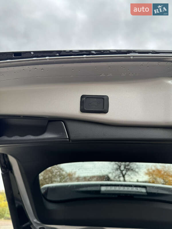 Позашляховик / Кросовер Toyota RAV4 2024 в Надвірній