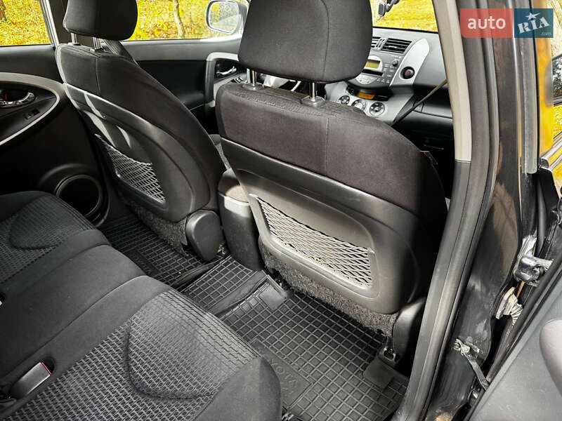 Внедорожник / Кроссовер Toyota RAV4 2007 в Киеве фото 26 Внедорожник / Кроссовер Toyota RAV4 2007 в Киеве
