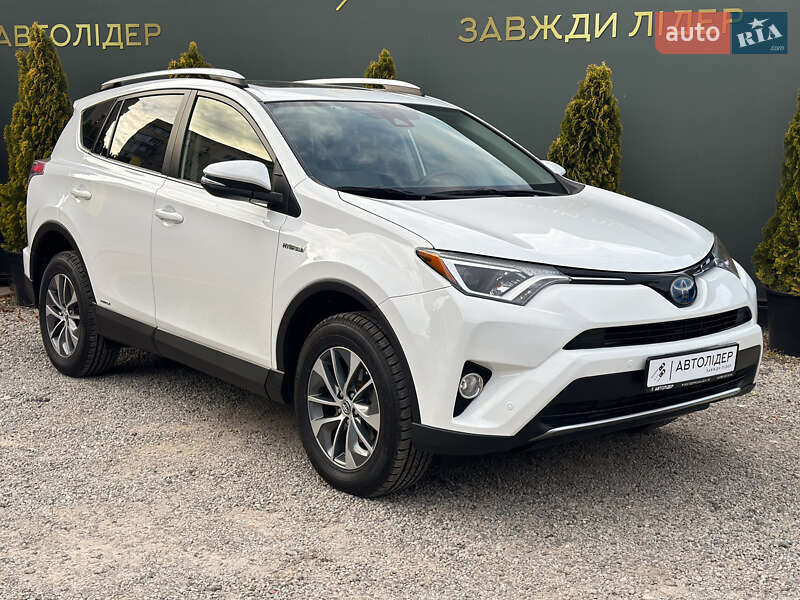 Позашляховик / Кросовер Toyota RAV4 2016 в Одесі фото 3 Позашляховик / Кросовер Toyota RAV4 2016 в Одесі