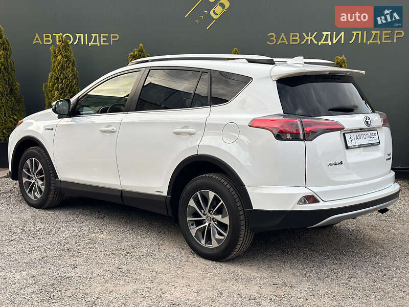 Позашляховик / Кросовер Toyota RAV4 2016 в Одесі фото 12 Позашляховик / Кросовер Toyota RAV4 2016 в Одесі