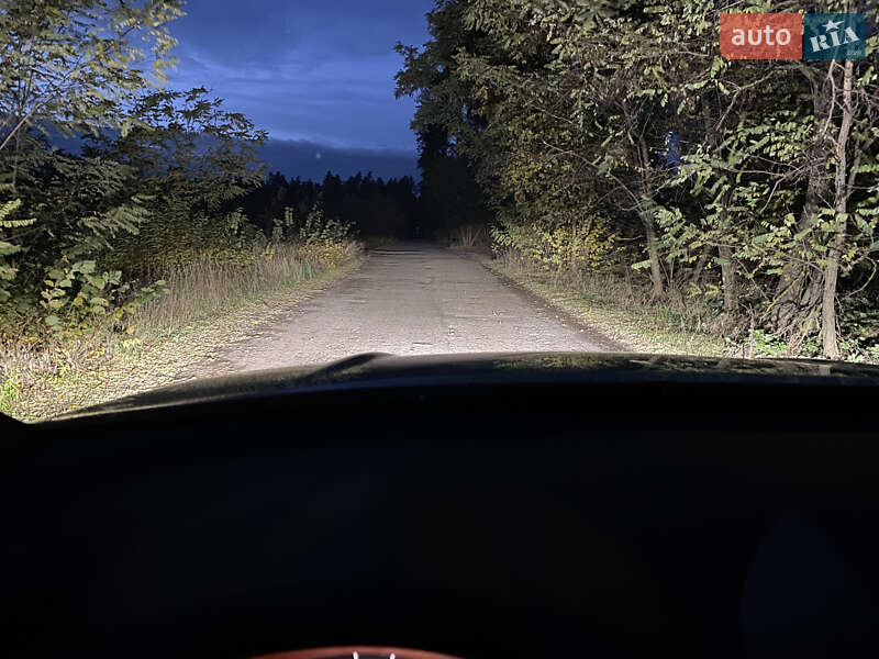 Позашляховик / Кросовер Toyota RAV4 2012 в Києві