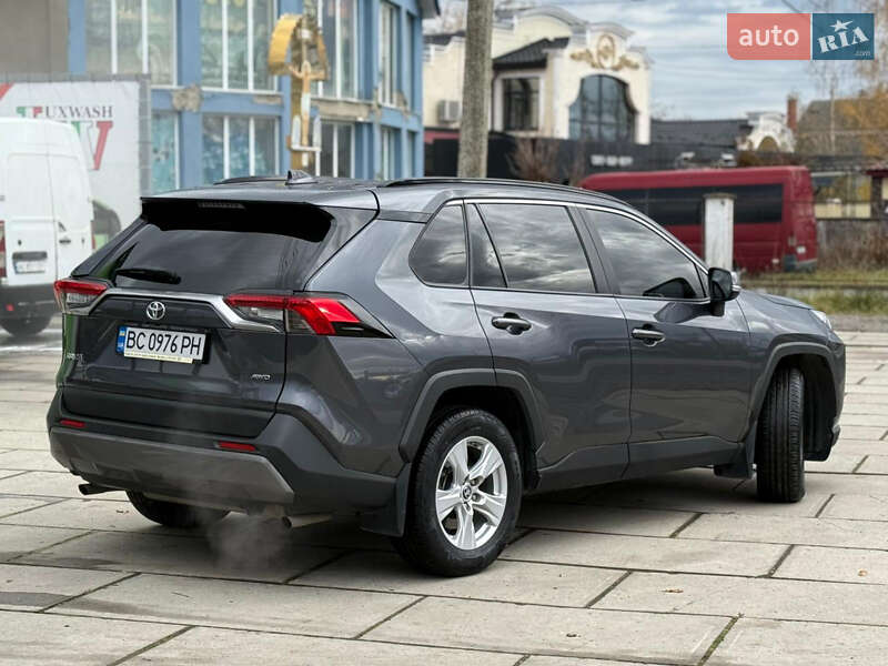 Внедорожник / Кроссовер Toyota RAV4 2020 в Хусте фото 5 Внедорожник / Кроссовер Toyota RAV4 2020 в Хусте