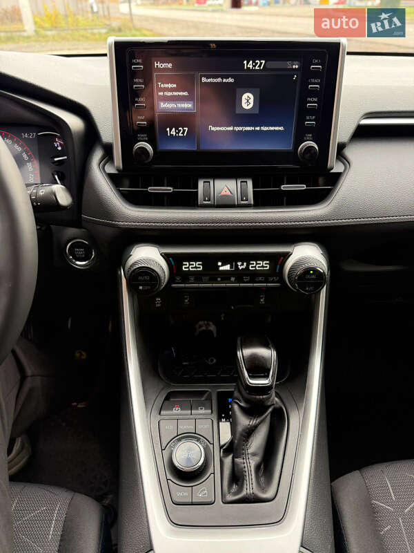 Внедорожник / Кроссовер Toyota RAV4 2020 в Хусте фото 11 Внедорожник / Кроссовер Toyota RAV4 2020 в Хусте