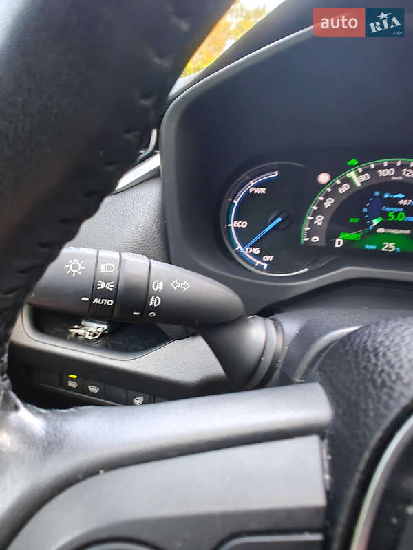 Внедорожник / Кроссовер Toyota RAV4 2021 в Киеве фото 27 Внедорожник / Кроссовер Toyota RAV4 2021 в Киеве