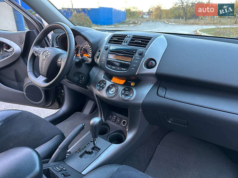 Внедорожник / Кроссовер Toyota RAV4 2011 в Днепре фото 28 Внедорожник / Кроссовер Toyota RAV4 2011 в Днепре
