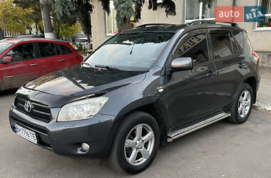 Позашляховик / Кросовер Toyota RAV4 2010 в Первомайську