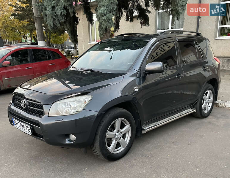 Toyota RAV4 2010